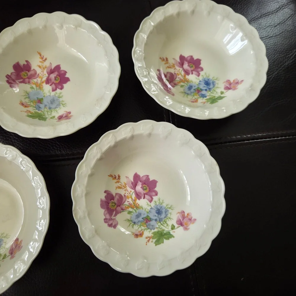 Vintage‎ Taylor Smith Taylor TST Floral Scalloped Fruit Dessert Bowls Set of 5
